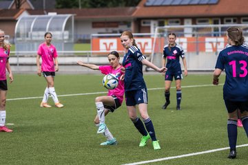 Bild 122 - wCJ Osterroenfelder TSV - VfL Pinneberg : Ergebnis: 0:15